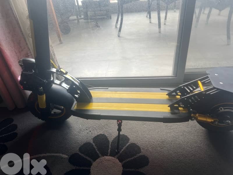 used electric scooter 0