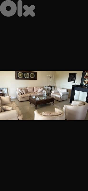 living room 0