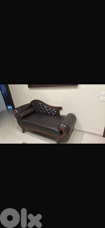 living room 0