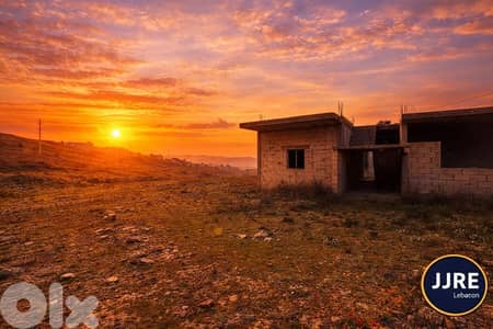 Prime Location Land In Bhamdoun For Sale / أرض في بحمدون للبيع