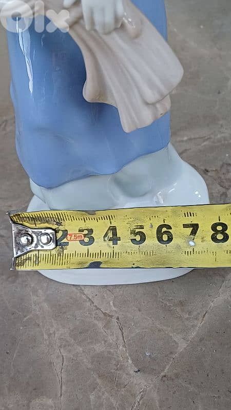 antique 8