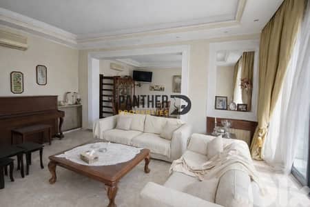 Apartment for sale in Achrafieh Ref#PV106شقة للبيع في الأشرفية