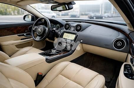 Jaguar XJ 2010