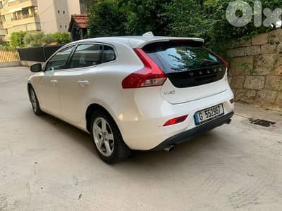 Volvo V40 2016 T3 Volvo V40 2016 T3