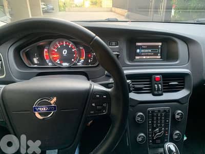 Volvo V40 2016 T3 Volvo V40 2016 T3