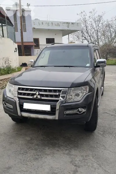 Mitsubishi Pajero 2017 Mitsubishi Pajero 2017
