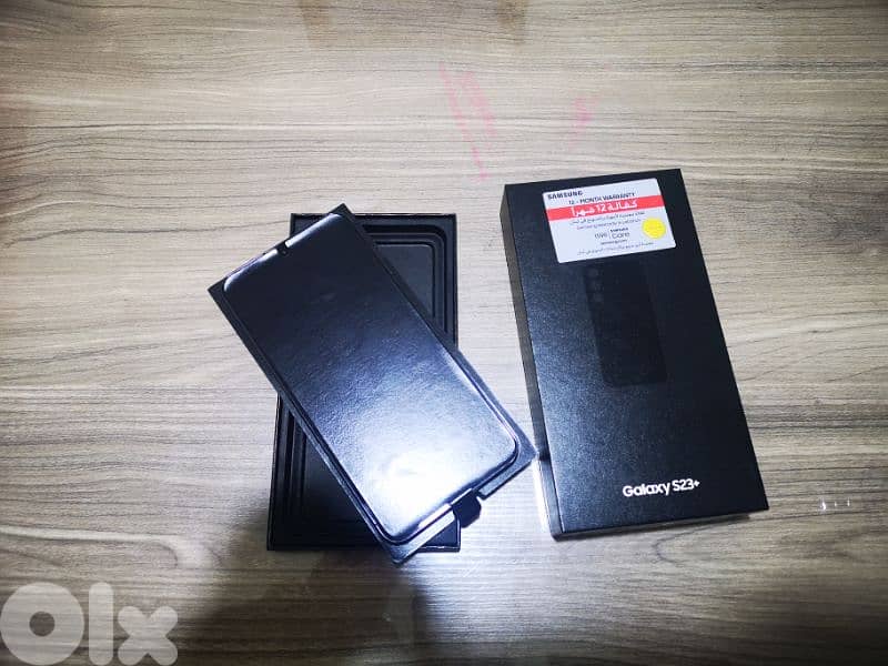 Samsung Galaxy S23 Plus ( 16Gb Ram 8+8 and 256 GB Memo) used like New 1