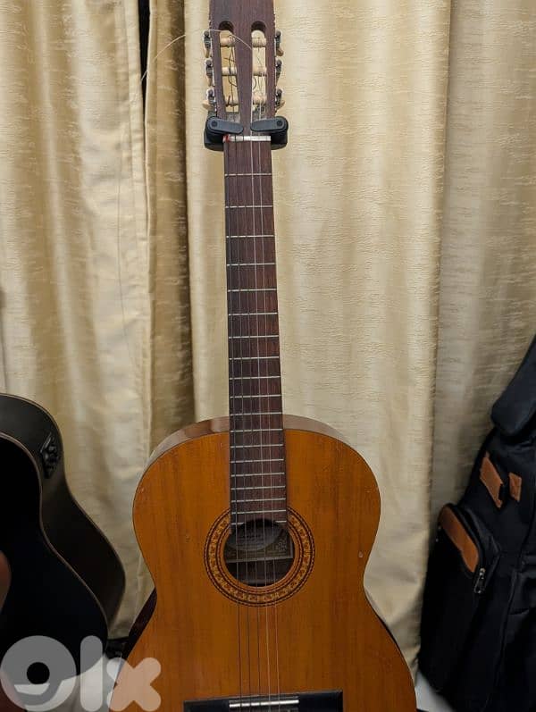 Vintage Classical Guitar Rare 0