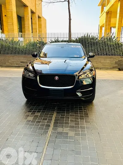 Jaguar F Pace Prestige Plus