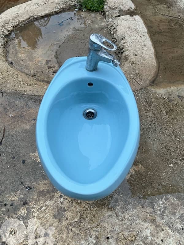 Classic Blue Bidet Splasher 0