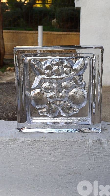 antique 0