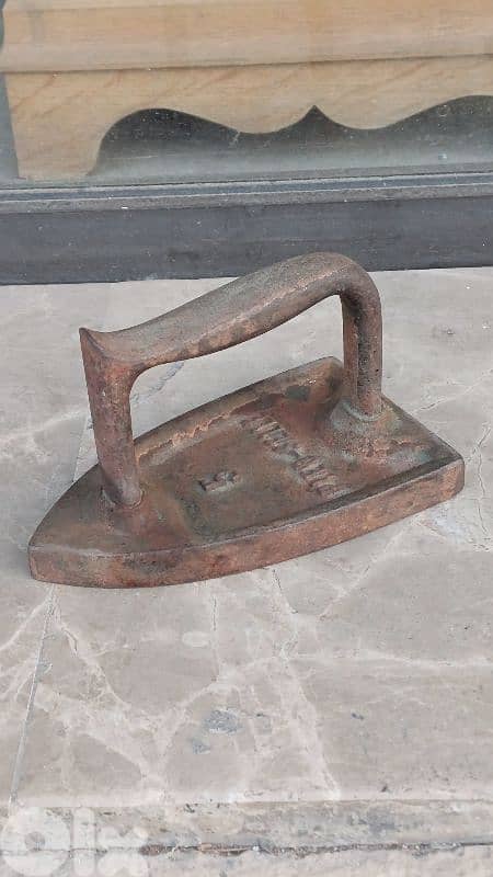 antique 0