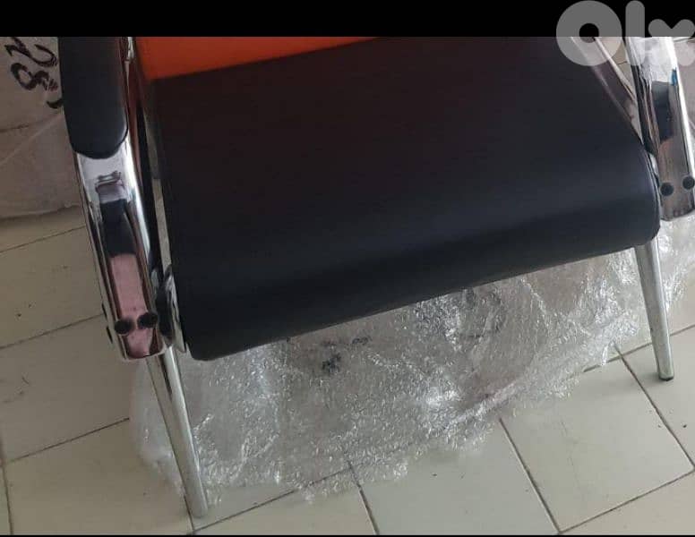 2 chairs 2