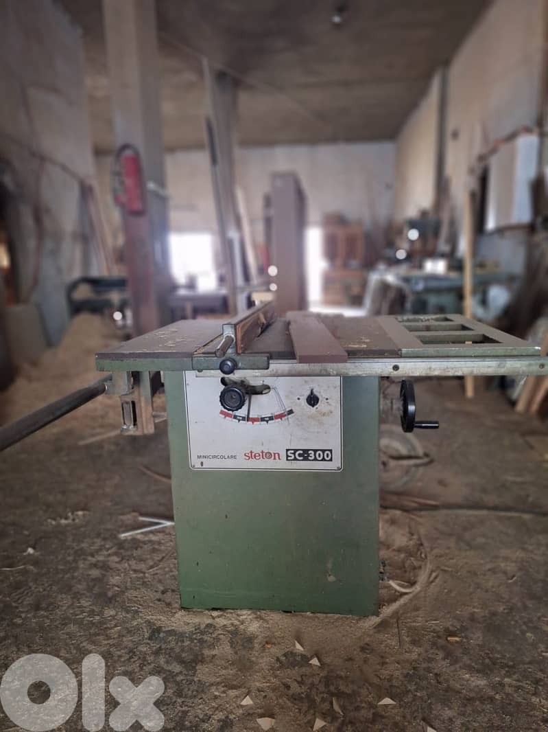 منشرة للبيع 0