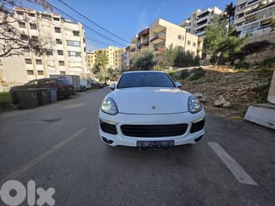 Porsche Cayenne 2016