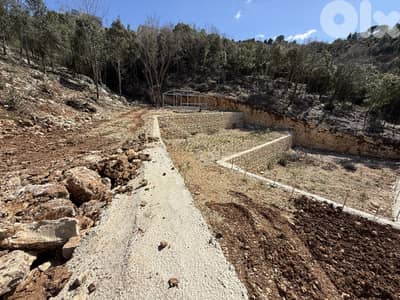 RWK262TJ - Land for Sale in Azra with an Unblockable View!