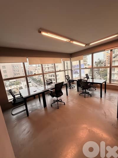 Achrafieh office main road, 360 degree view