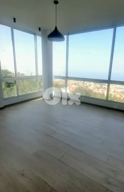 Apartment with sea view for sale in Bayada / شقة مطلة للبيع في البياضة