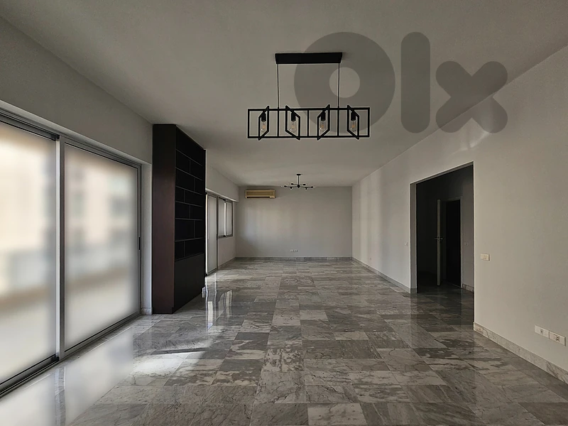 GMC132LG Apartment for rent in Gemmayzeh - شقة للإيجار في الجميزة