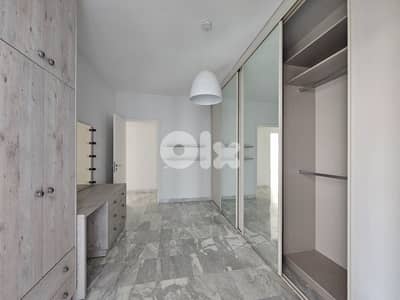 GMC132LG Apartment for rent in Gemmayzeh - شقة للإيجار في الجميزة