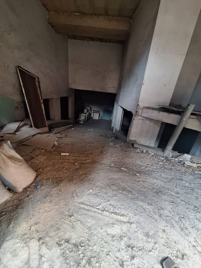 6 MONTHS/SPACIOUS WAREHOUSE FOR RENT IN MAZRAAT YACHOUH PRIME,MYR-131