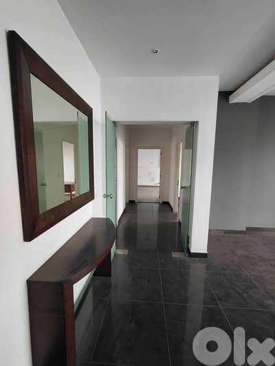 SEMI-FURNISHED OFFICE FOR RENT IN ACHRAFIEH | 150SQ | MODERN | ACR-407