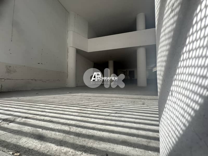 2 Floors - 150 Sqm - Shop For Rent in Mar Mikhael 0