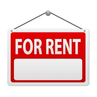Shop for rent located in Zalka prime location.