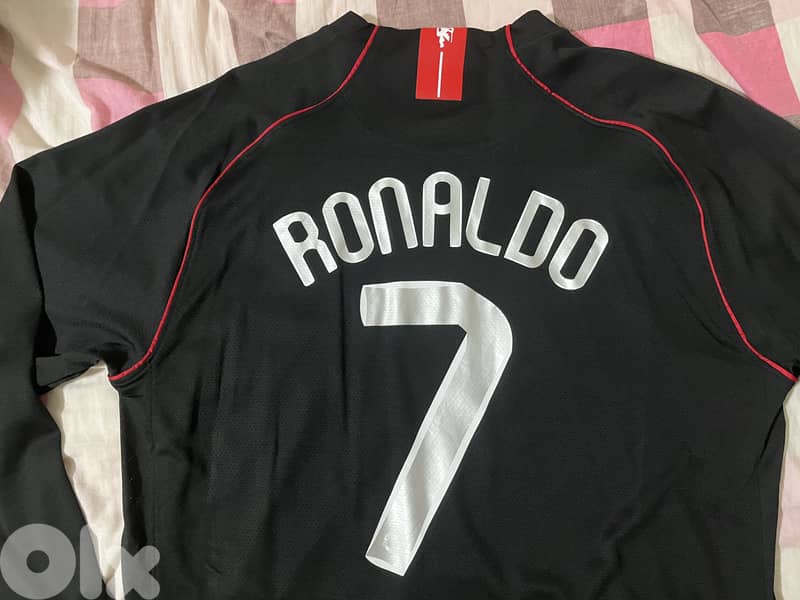 Manchester United third kit 2009 black long sleeve nike kit 7