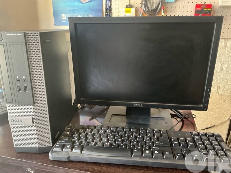desktop computer 0