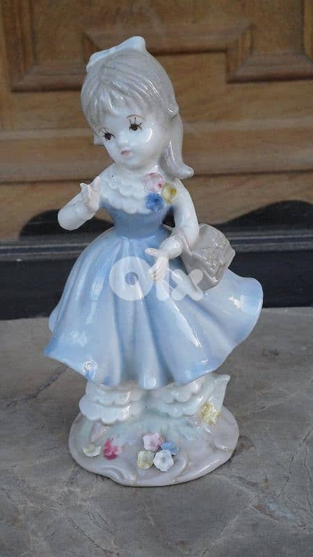 antique 0