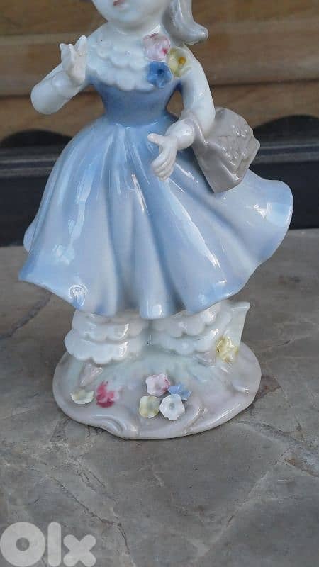 antique 3
