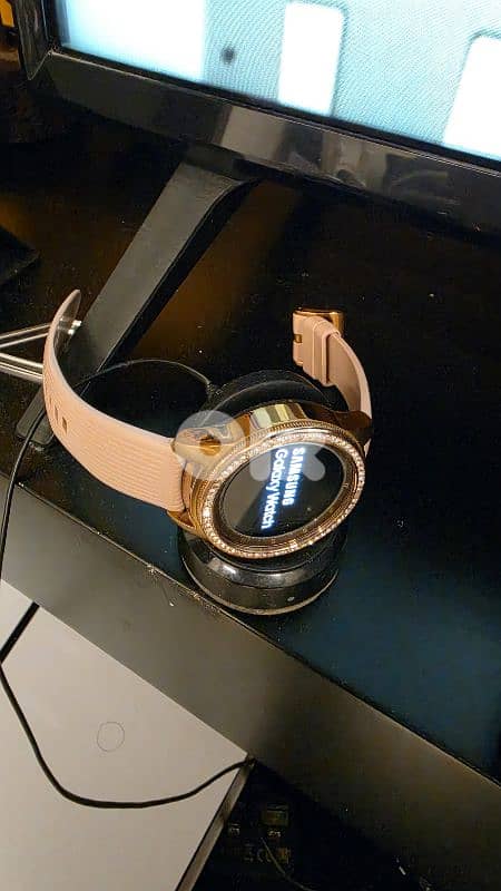 Samsung smart watch 0