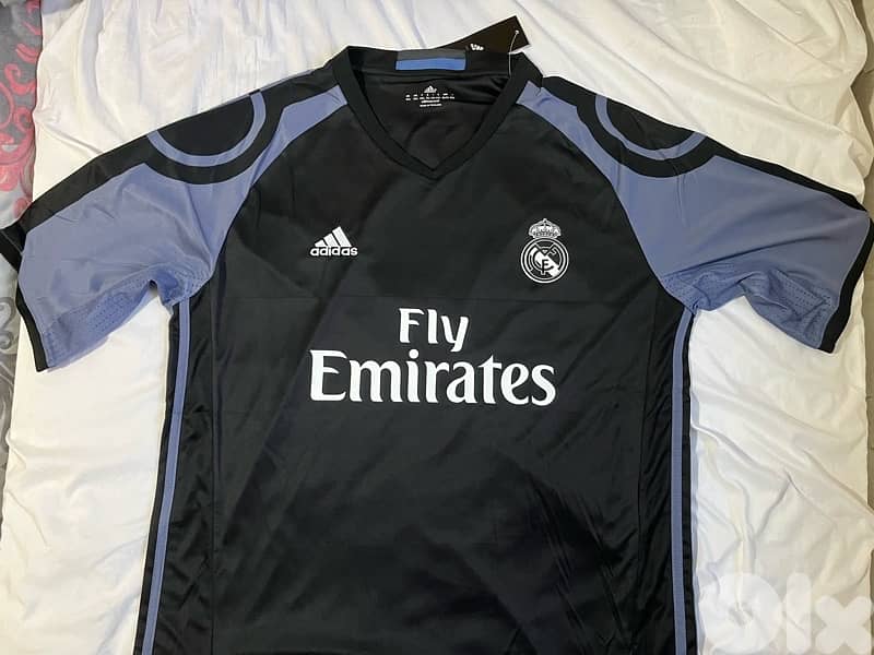 Real Madrid 2017 third adidas kit RONALDO 7 0