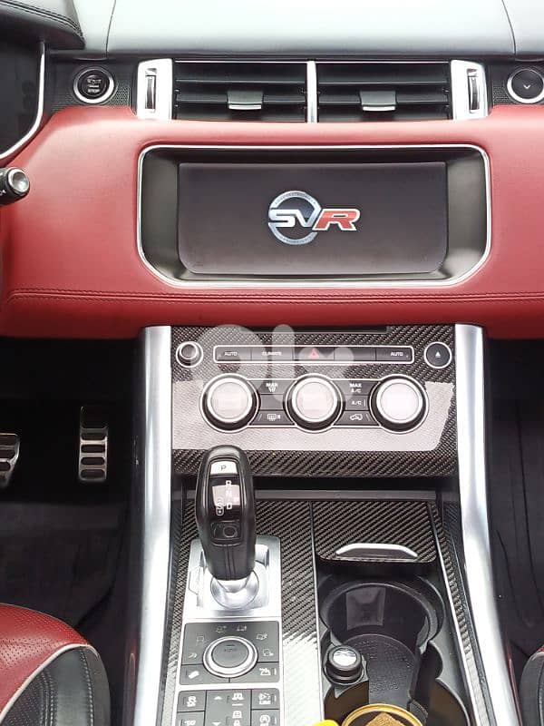 Rover Range Rover SVR 2017 super clean 0