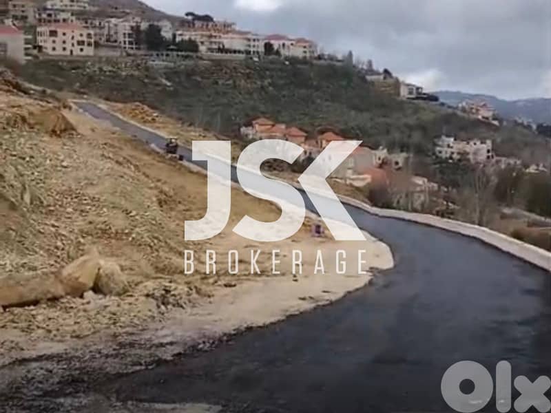L20720 - 1,000 SQM Land with Open View For Sale in Bhamdoun 0