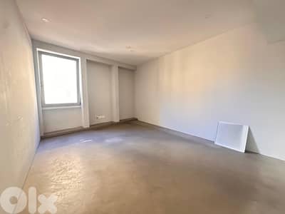 L20722 - 250 SQM Office For Rent in Downtown