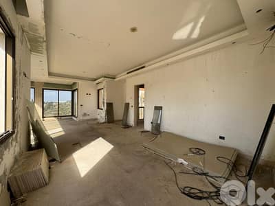 L20730 - A 660 SQM Building For Sale in Ain Najem