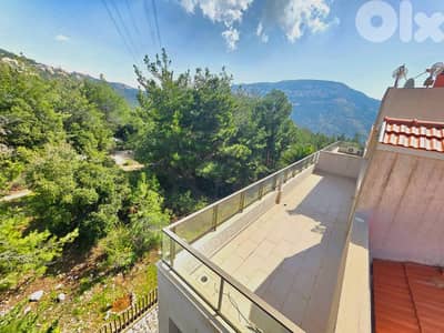 دوبلكس للبيع في الربوة High end DUPLEX for sale in Rabweh