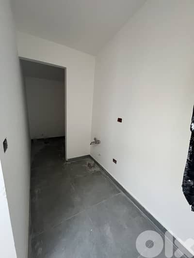 For Rent Office in Mansourieh مكتب للإيجار في المنصورية