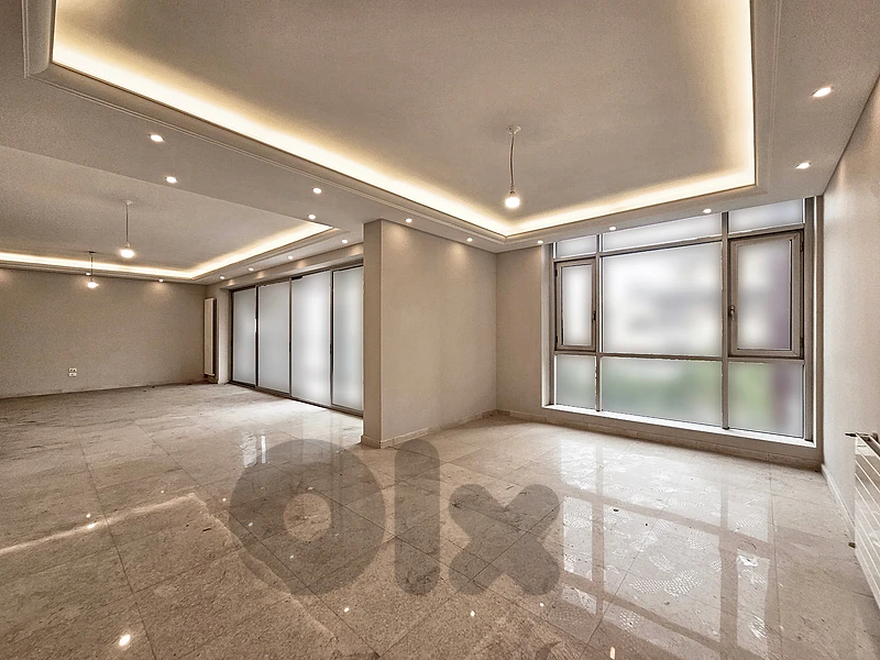 GMC135LG Apartment for rent in Achrafieh - شقة للإيجار في الأشرفية