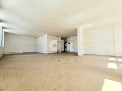 RAO26-4830 Office 135 sqm for Rent in Gemmayzeh – Beirut
