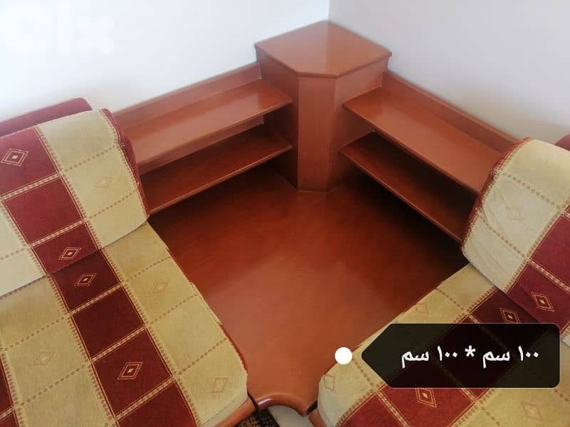 غزير/ كسروان/غرفة جلوس كاملة تصلح للنوم خشب ماسيف ممتاز مع ستاند 3