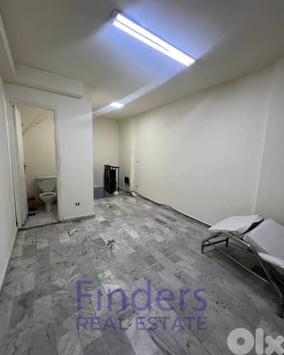2-Floor shop for rent in Zalka!  محل تجاري للإيجار في زلقا، طابقان!