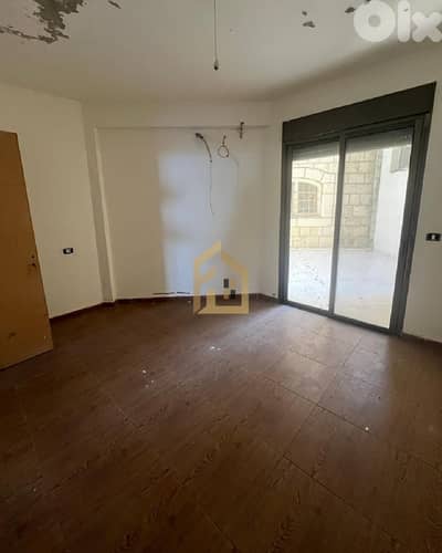 Apartment for sale in Kornet El Hamra SM209 شقة للبيع في قرنة الحمراء