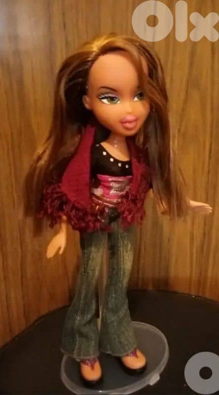 Bratz FIANNA FUNK OUT MGA2004 +her own clothes+sleepper Great doll=40$ 1