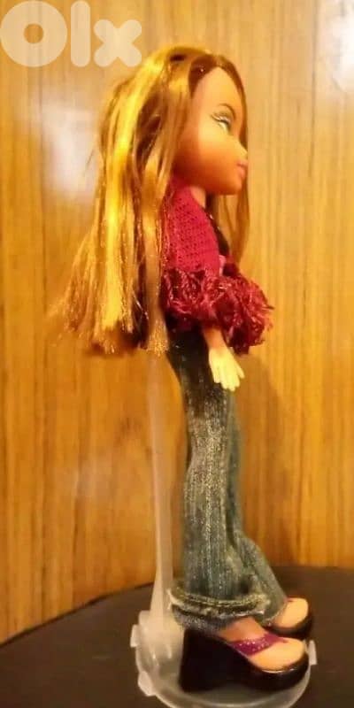 Bratz FIANNA FUNK OUT MGA2004 +her own clothes+sleepper Great doll=40$ 2