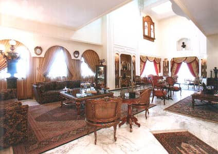 Villa for sale in Adma/ Amazing view/ Garden/ Pool