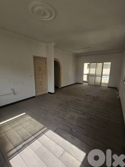 Apartment for Rent in Verdun Beirut  شقة للإيجار في فردان بيروت