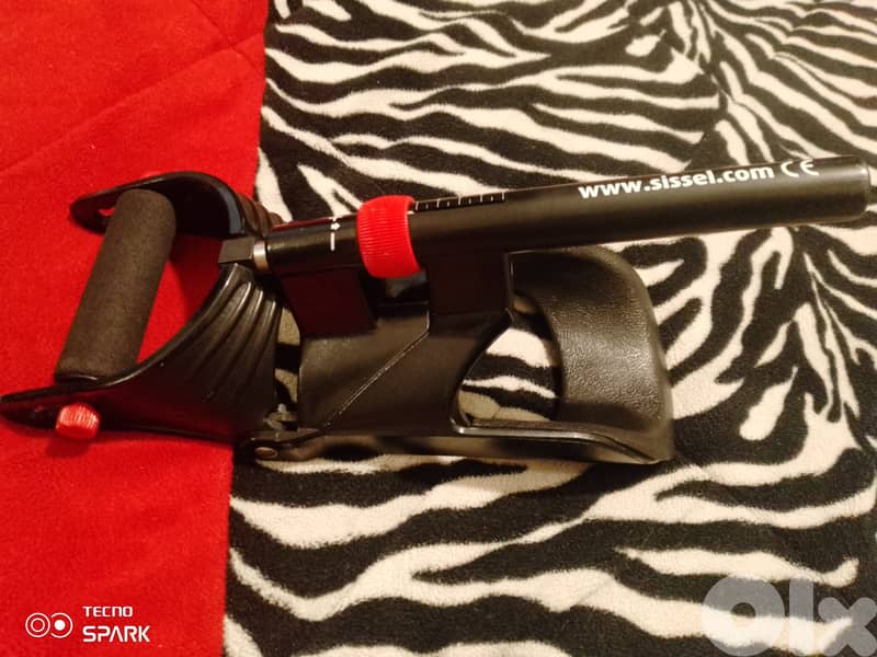 Instrument for training the muscles of wrinkles ú 1